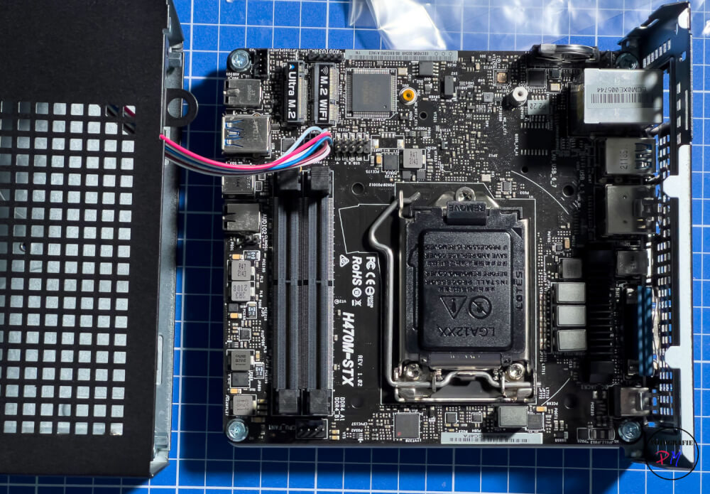 Ein kleiner PC auf Basis des Asrock Deskmini H470 